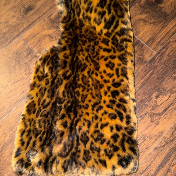 J. Crew Women's Faux Fur Leopard Jacket - Picture 8 of 9